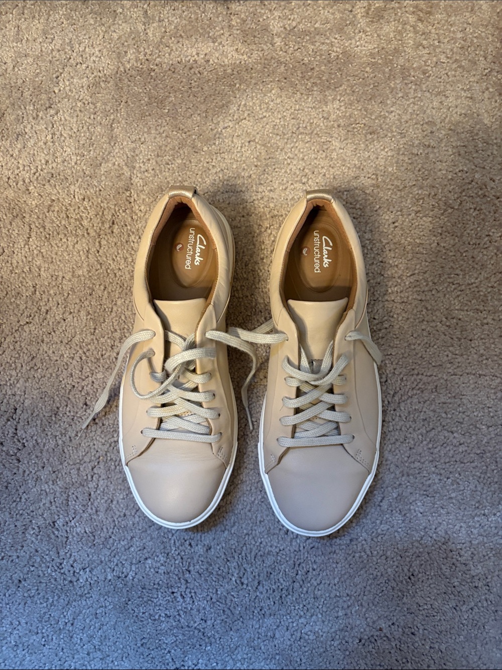 Clarks Unstructured Lace-Up Sneakers women’s 8.5 like new - Picture 3 of 5